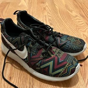 Nike Roshe black history month limited edition